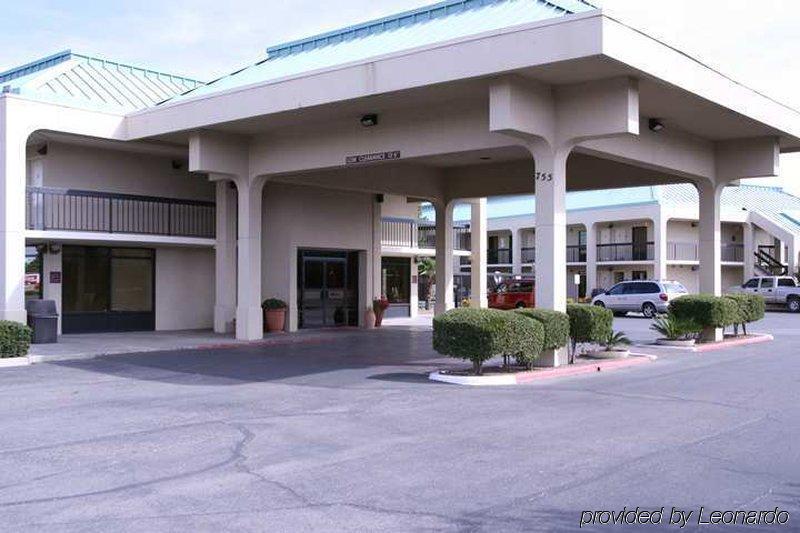 Days Inn By Wyndham Las Cruces Exterior photo